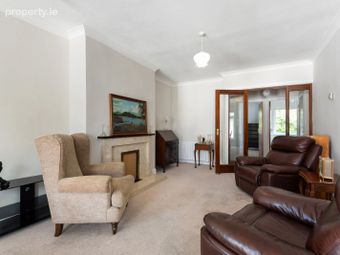 16 Beechfield Haven, Beechfield Manor, Shankill, Dublin 18 - Image 3