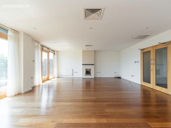 Apartment 84, Milltown Hall, Milltown Avenue, Mount Saint Annes, Milltown, Dublin 6 - Image 4