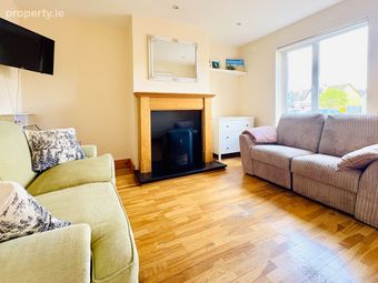 90 Carrigiseal, Clogher Fail&iacute;, Tralee, Co. Kerry - Image 5
