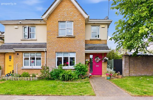34 Eastham Court, Eastham Road, Bettystown, Co. Meath - Click to view photos