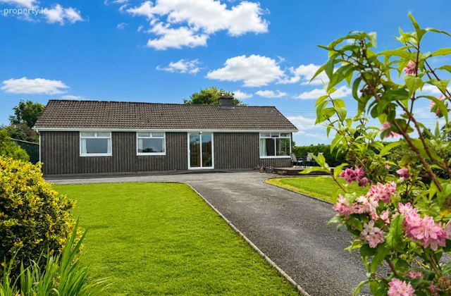 Srananagh, Sooey, Co. Sligo - Click to view photos