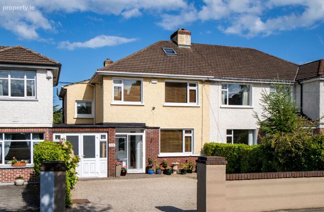 152 Clonkeen Road, Deansgrange, Co. Dublin, Deansgrange, Co. Dublin - Click to view photos