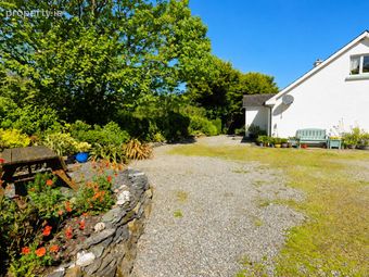 Altar, Toormore, Toormore, Co. Cork - Image 5