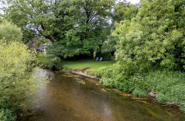 Upper Kilmacow, Kilmacow, Co. Kilkenny - Click to view photos