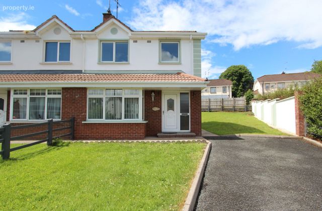 40 Rosevale, Castleblayney, Co. Monaghan - Click to view photos