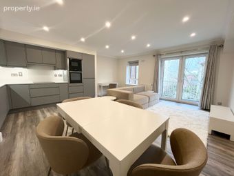 Fitzwilliam Quay Apartments, Ringsend, Dublin 4 - Image 2