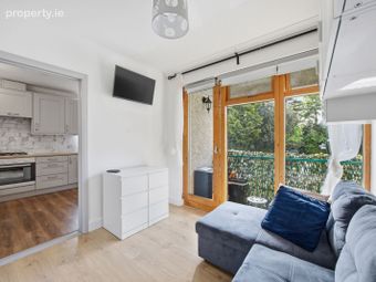 Apartment 11 The Quarry, Carrickhill Road Upper, Portmarnock, Co. Dublin - Image 3
