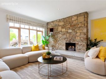 90 Shrewsbury Lawn, Cabinteely, Dublin 18, Cabinteely, Dublin 18 - Image 4