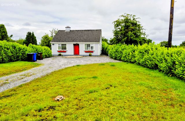 Cloonfane, Carracastle, Charlestown, Co. Mayo - Click to view photos