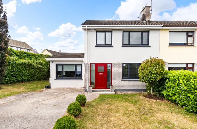14 Brookville Estate, Glanmire, Co. Cork - Click to view photos