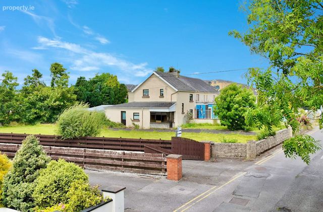 5 Kilmacuagh Avenue, Athlone, Athlone, Co. Westmeath, Athlone, Co. Westmeath - Click to view photos