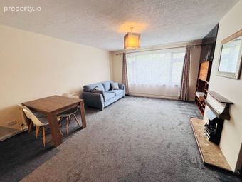 Apartment 9, Johnstown House, Glasnevin, Dublin 11 - Image 2