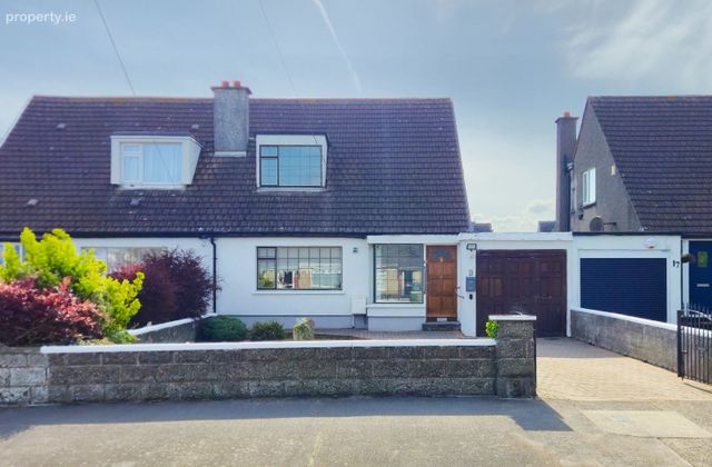 15 Mountdown Park, Terenure, Dublin 12 - Click to view photos