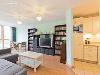 10 The Concourse, Roebuck Hill Apartments, Clonskeagh, Dublin 14, Co. Dublin, Clonskeagh, Dublin 14 - Image 4