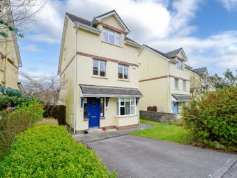 7 Hillcrest, Pembroke Wood, Passage West, Co. Cork