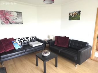 27 Sarsfield Crescent, Charlestown, Charlestown, Co. Mayo - Image 4