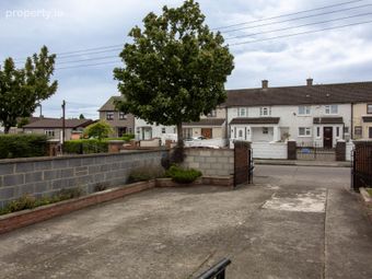 154 Macroom Road, Dublin 17, Co. Dublin, Dublin 17 - Image 2