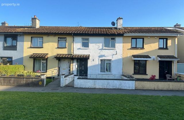 60 Woodvale Walk, Fethard, Co. Tipperary, Fethard, Co. Tipperary - Click to view photos
