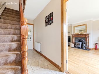 7 Ashgrove Lawn, Cahir Road, Clonmel, Co. Tipperary, Clonmel, Co. Tipperary - Image 2
