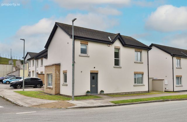 5 Bridgegate Drive, Ardee, Co. Louth - Click to view photos