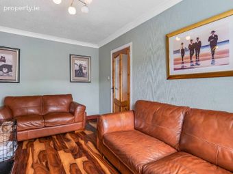 30 Newbury Grove, Clonshaugh, Dublin 17 - Image 2