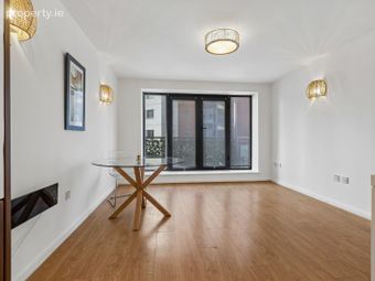 Apartment 8, Beacon, Royal Canal Park, Ashtown, Dublin 15 - Image 3