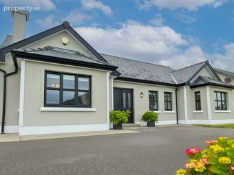 4 Woodview Court, Roscommon Town, Co. Roscommon - Image 2
