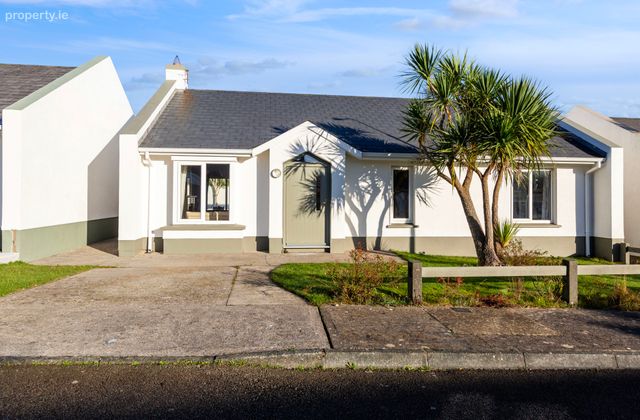 7 Willow Cottages, Rosslare Strand, Co Wexford, Rosslare Strand, Co. Wexford - Click to view photos
