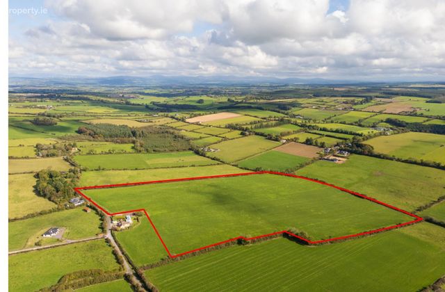 Garrylaurence, Dungourney, Clonmult, Co. Cork - Click to view photos