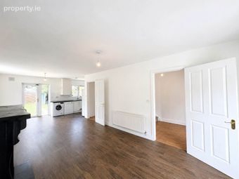 70 Castlecurragh Vale, Mulhuddart, Dublin 15, Co. Dublin, Mulhuddart, Dublin 15 - Image 4