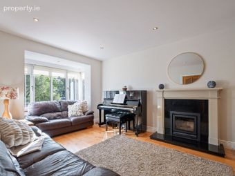 6 South Avenue, Carrig Na Curra, Carrigaline, Co. Cork - Image 4