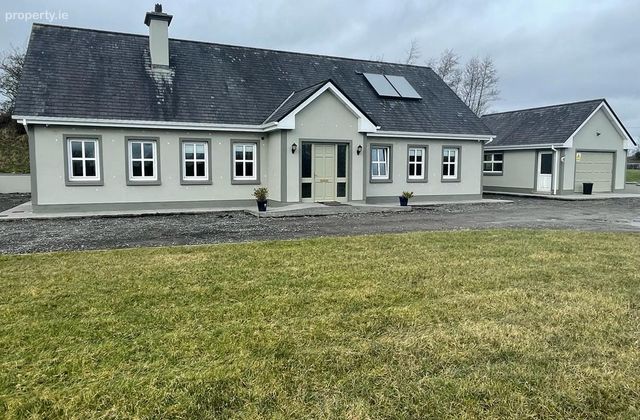 Moymlough, Coolaney, Co. Sligo, Coolaney, Co. Sligo - Click to view photos