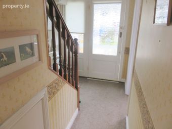 39 Castle Grove, Dublin 22, Clondalkin, Dublin 22 - Image 4