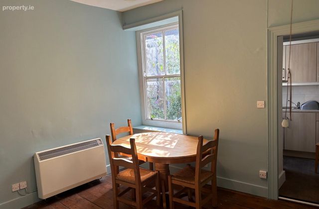 Apartment 2 , 4 Mulgrave Place, Cork City Centre, Co. Cork - Click to view photos