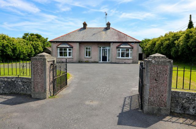 Filbuckstown, Mooncoin, Carrigeen, Co. Kilkenny - Click to view photos