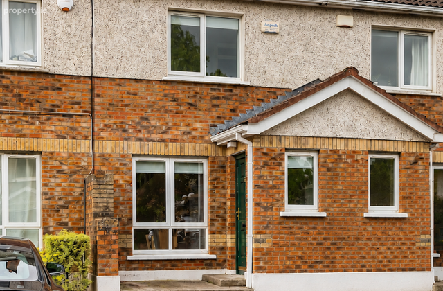 35 Linnetfields Walk, Clonee, Dublin 15, Clonee, Dublin 15 - Click to view photos