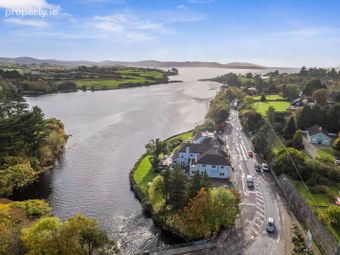 Ouvane Falls Inn, Ballylickey, Co. Cork - Image 5