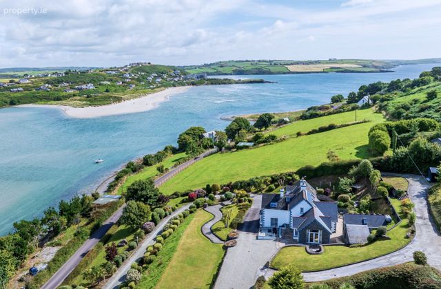 Mount Seaview, Dunmore Road, Clonakilty, Co. Cork - Click to view photos