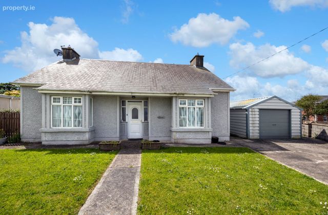 Belvedere, Saint Martin's Road, Rosslare Harbour, Co. Wexford - Click to view photos