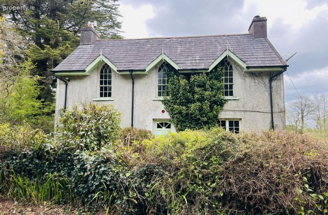 East Lodge, Mount Pleasant, Bandon, Co. Cork - Click to view photos