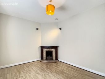 68 Saint Brendan's Avenue, Woodquay, Co. Galway - Image 2