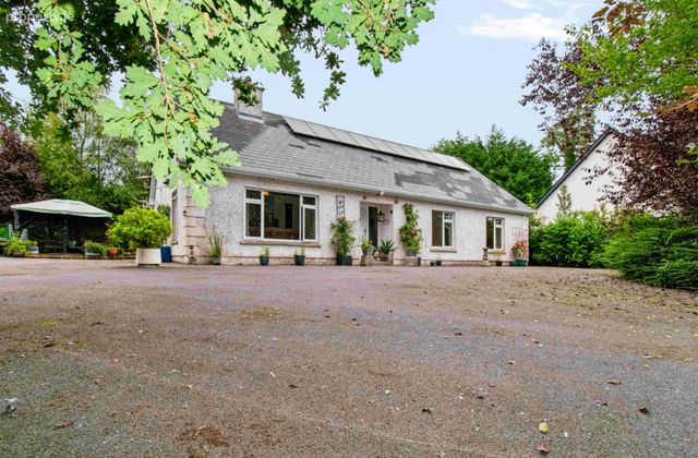 Drumnalassan, Ballaghaderreen, Ballagh, Co. Roscommon - Click to view photos