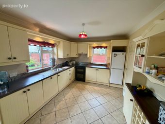 14 Drum Crescent, Knock, Knock, Co. Mayo - Image 4