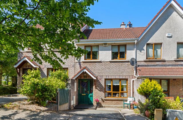 40 Convent Court, Delgany, Delgany, Co. Wicklow - Click to view photos
