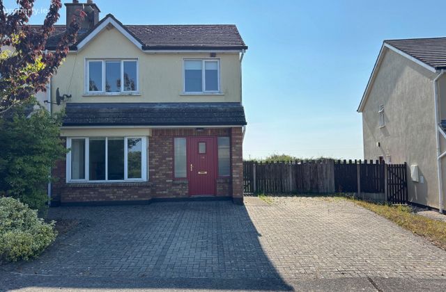 14 Mooreville Estate, Rathdowney, Errill, Co. Laois - Click to view photos