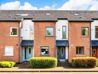 42 Hunters Walk, Hunters Wood, Ballycullen, Dublin 24