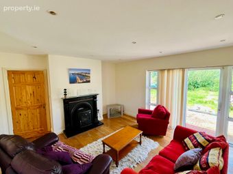 19 The Spires, Clifden, Co Galway, Clifden, Co. Galway - Image 2