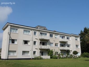 2 Cambria, De Vesci Court, Monkstown, Co. Dublin