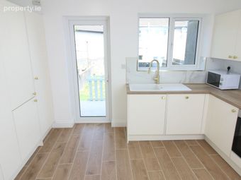 9 Saint Mary's Avenue, Dillons Cross, Dillons Cross, Co. Cork - Image 3