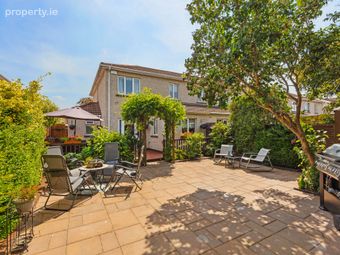 84 Castle Riada Drive, Lucan, Co.dublin, Lucan, Co. Dublin - Image 3